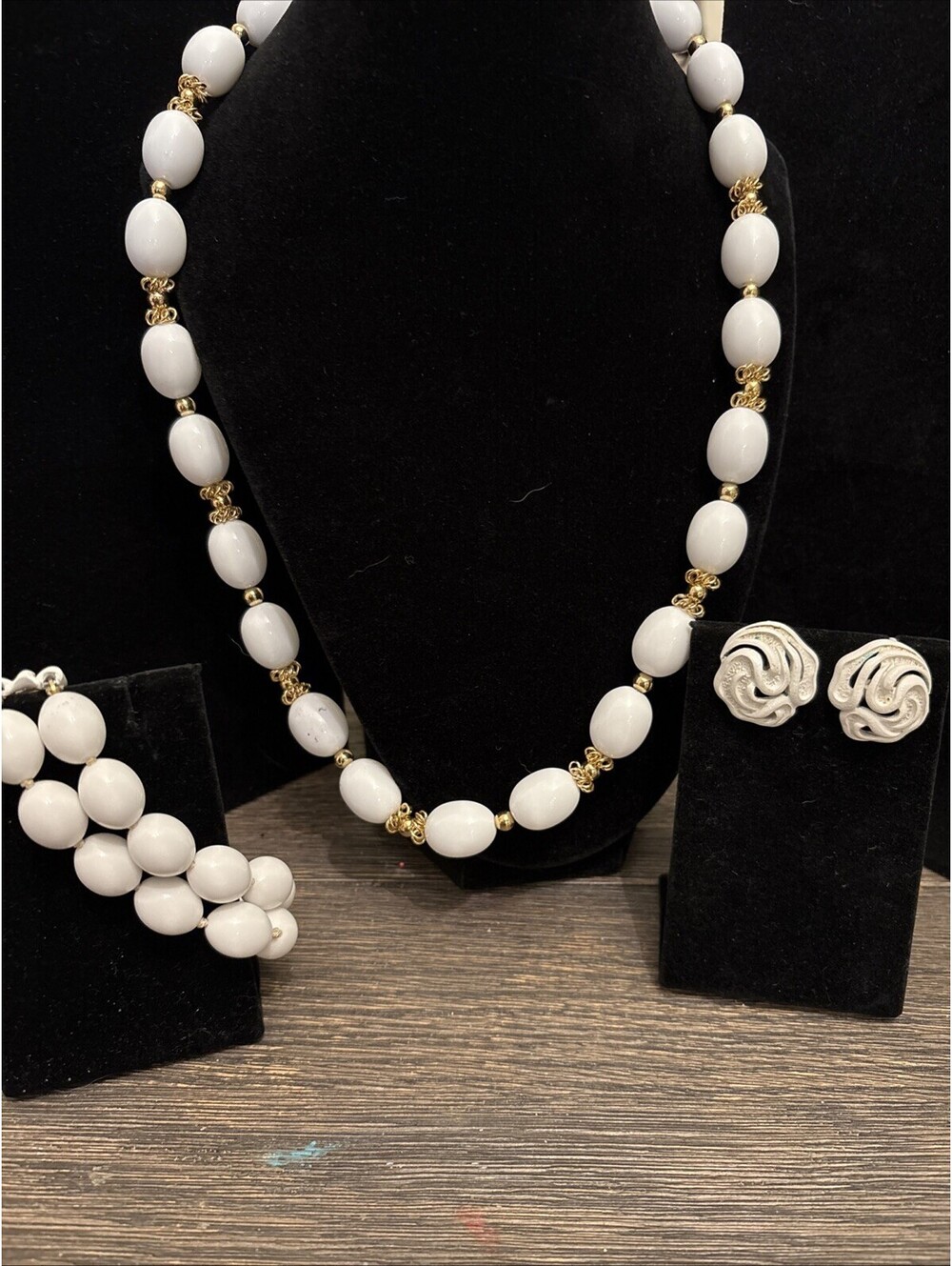 White Crown Trifari Set Necklace Earrings And Bracelet